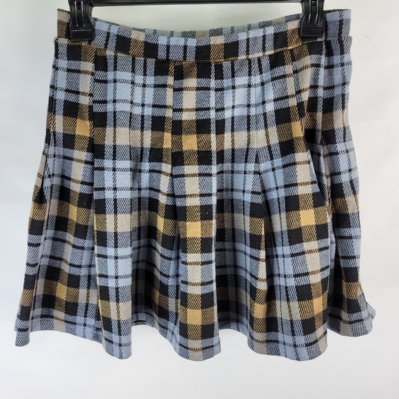 Altar'd State Plaid Mini Skirt Blue Brown Pleated Size Large Clueless Vibes - Picture 1 of 6